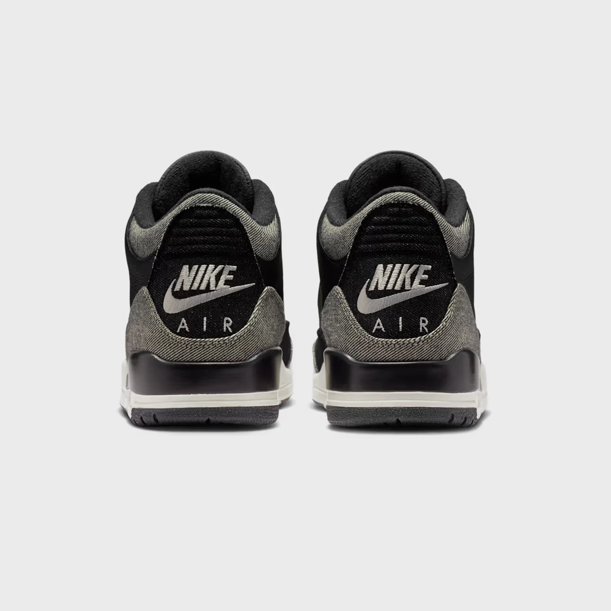 Jordan x Levi's Air Jordan 3 - Denim / Black / Gym Red - Image 4